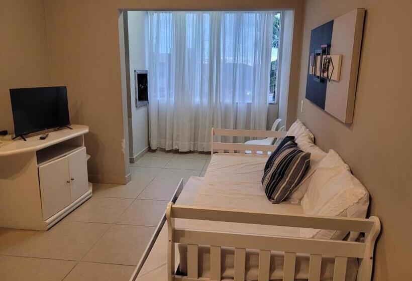 Apartamento Em Tijucas Próximo A Praias