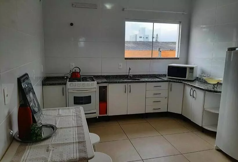 Apartamento Em Tijucas Próximo A Praias