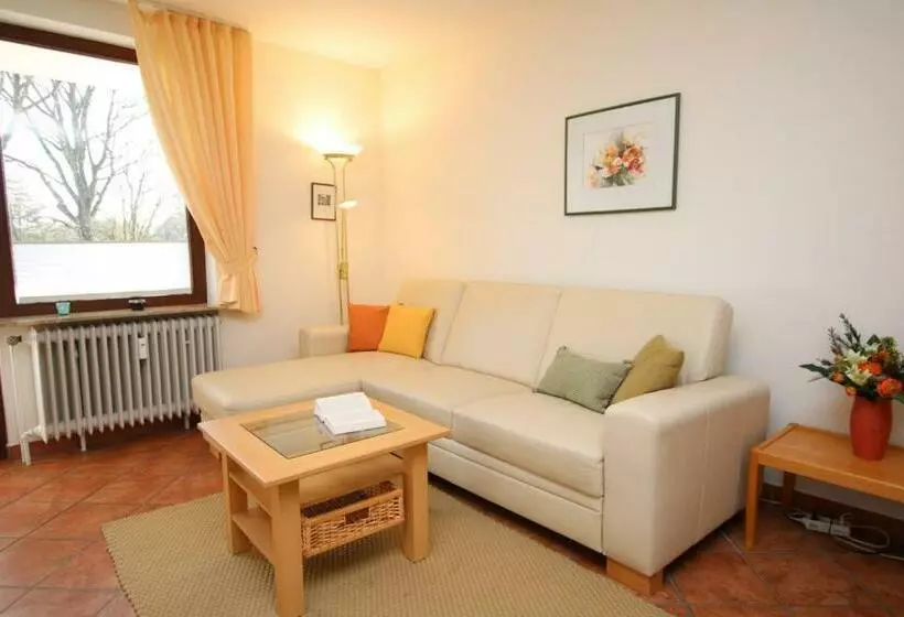 Badestra_e 80_ Whg_ 1_ Goting Hus