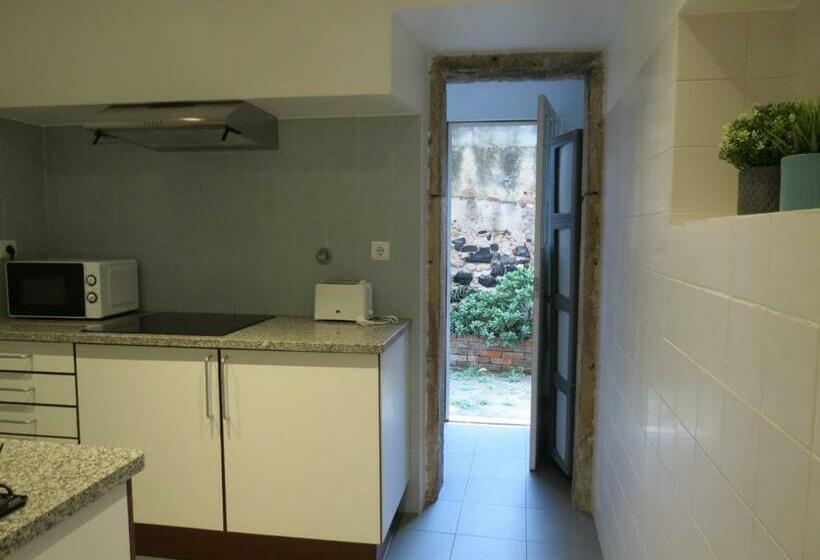 Belém 27, Terrace Apartment