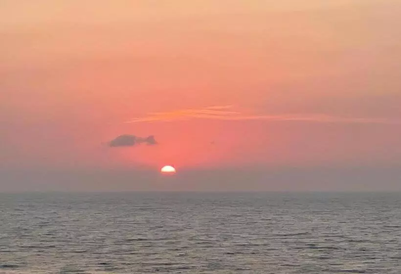 El Rancho Busto   Luarca