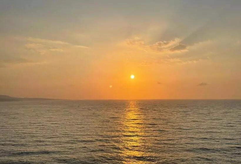 El Rancho Busto   Luarca