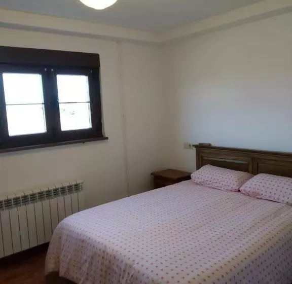 El Rancho Busto   Luarca