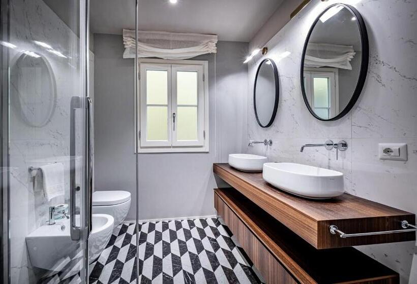 Hs4u Ricasoli Luxury Apartment Near Duomo N. 3