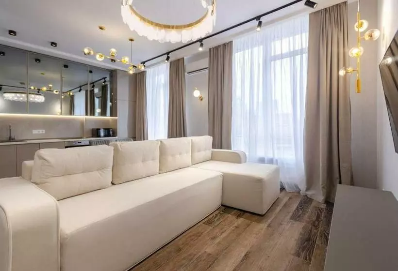 ж Luxury Apartments For A Wonderful Holiday On Zhylyanska Street