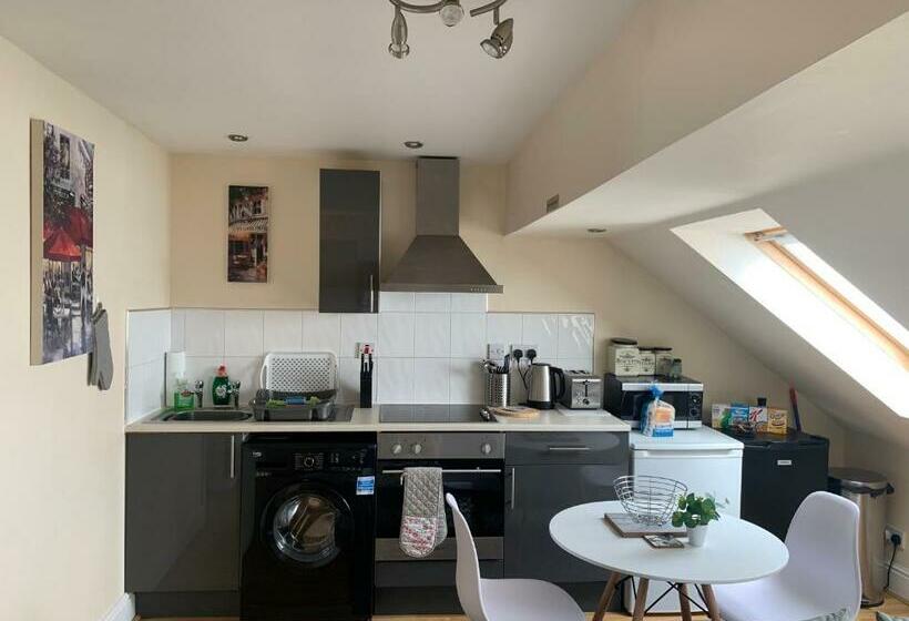 Sheil Road Studios   Be My Guest Liverpool