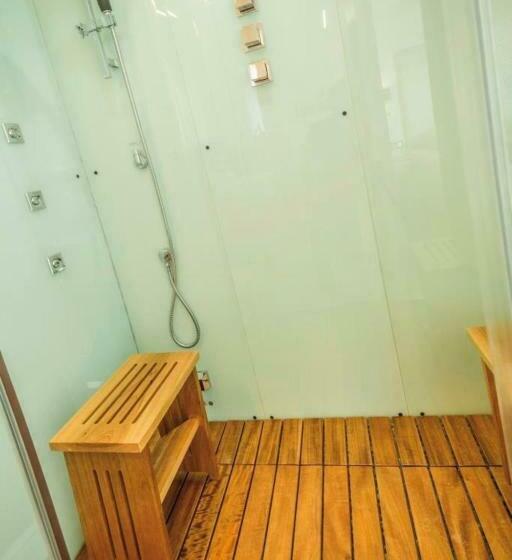 Villa Anker 1 Etage   Links