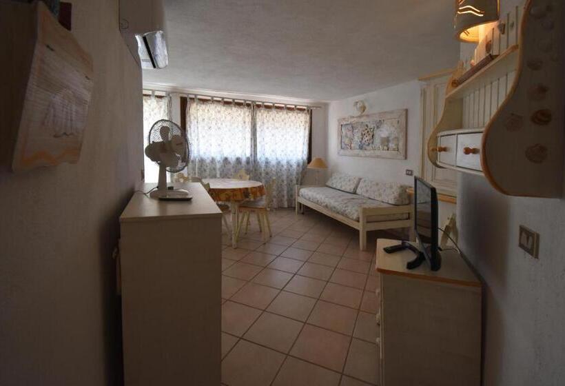 Centro Servizi Marinella