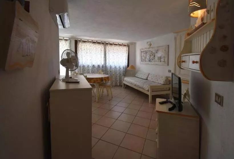 Centro Servizi Marinella