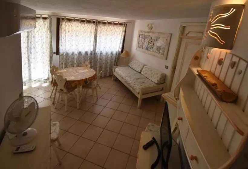 Centro Servizi Marinella