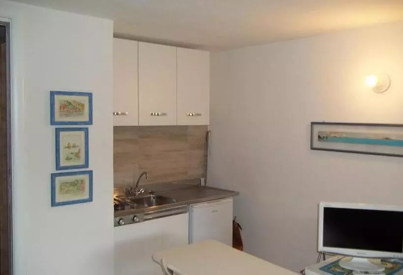 Centro Servizi Marinella