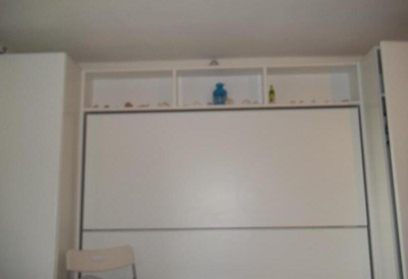 Centro Servizi Marinella