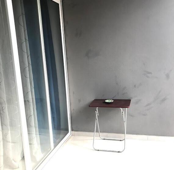 Luqa Apartment 5 Mins From Airport