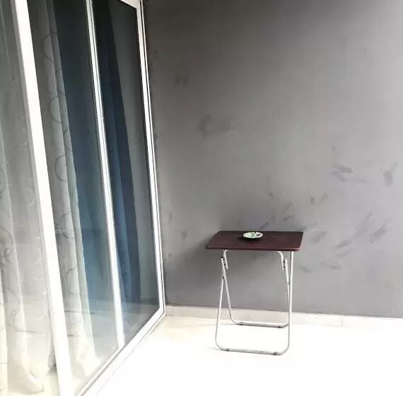 Luqa Apartment   5 Mins From Airport