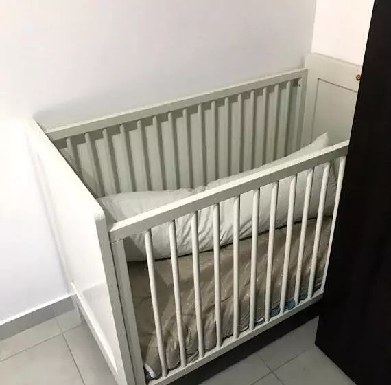 Luqa Apartment   5 Mins From Airport