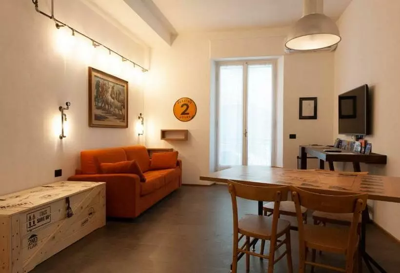 2nd Floor 5 Terre