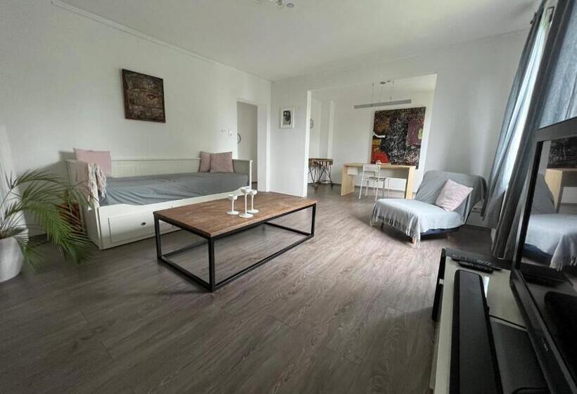 Im Herzen Der Marzipanstadt