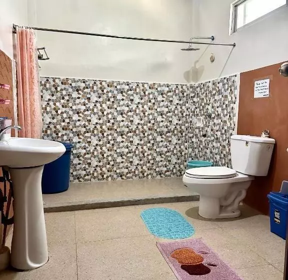 New Road Private Home