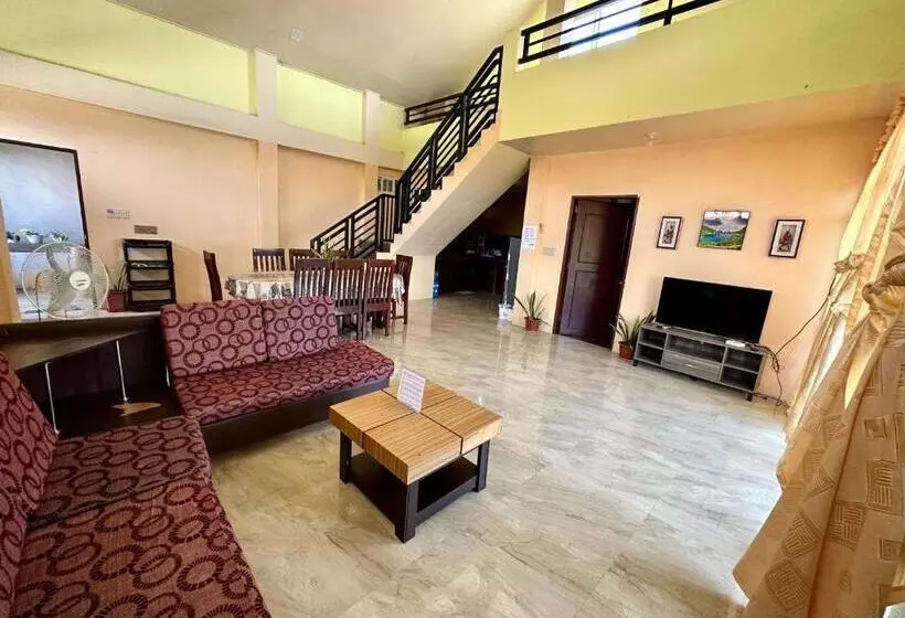 New Road Private Home