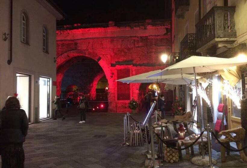 Al Teatro Romano Cir 0343