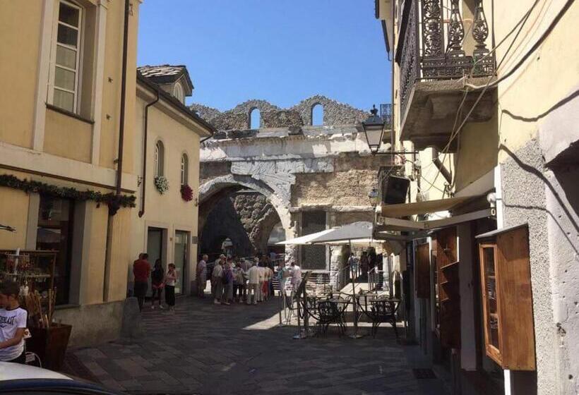 Al Teatro Romano Cir 0343