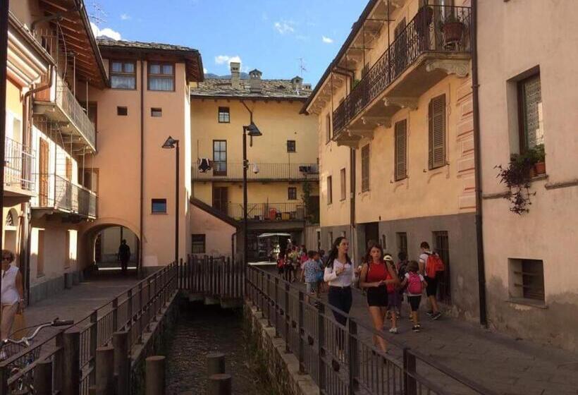 Al Teatro Romano Cir 0343