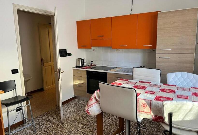 Al Teatro Romano Cir 0343