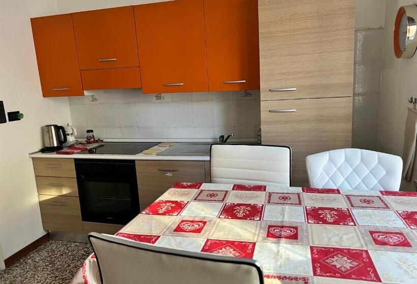 Al Teatro Romano Cir 0343