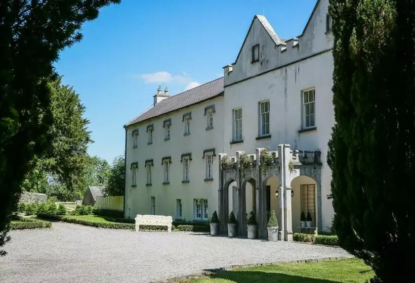 Annamult Country House Estate