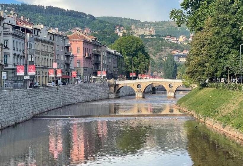 Stars Exclusive Including Free Garage