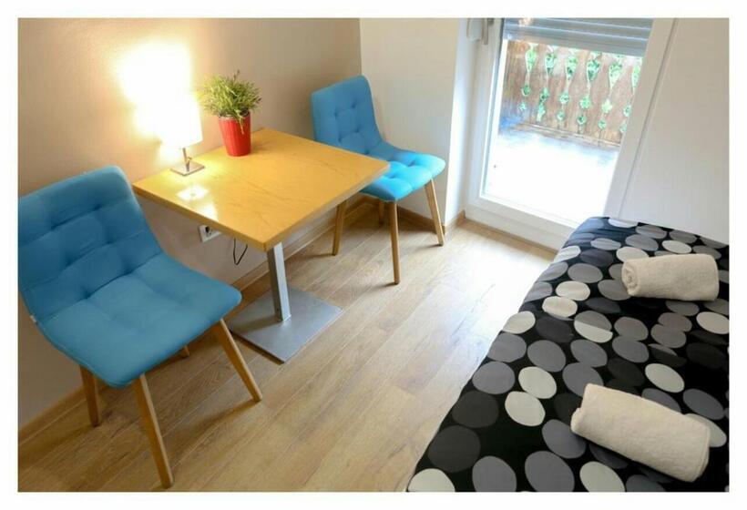 Stars Exclusive Including Free Garage