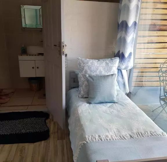 Clanwilliam Hills House