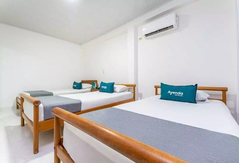 Hotelli Alferez Del Llano