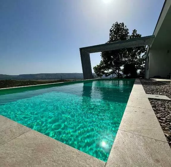 Villa Mona