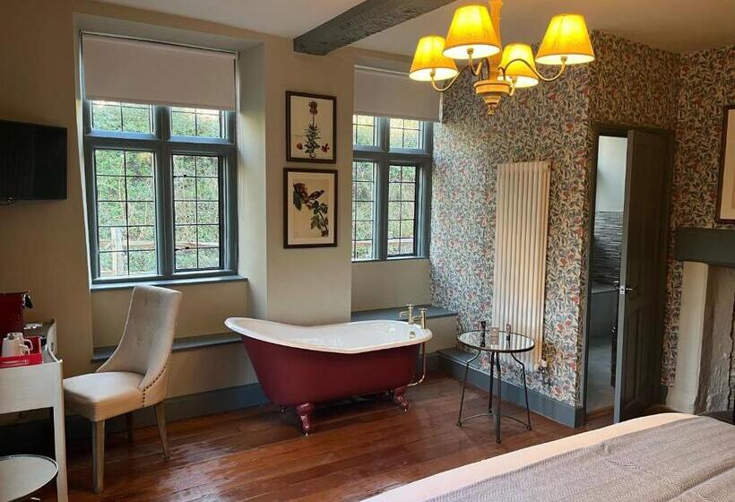 Egypt Mill Hotel And Restaurant