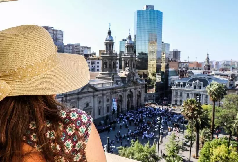 Plaza De Armas Hostel