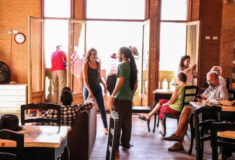 Plaza De Armas Hostel