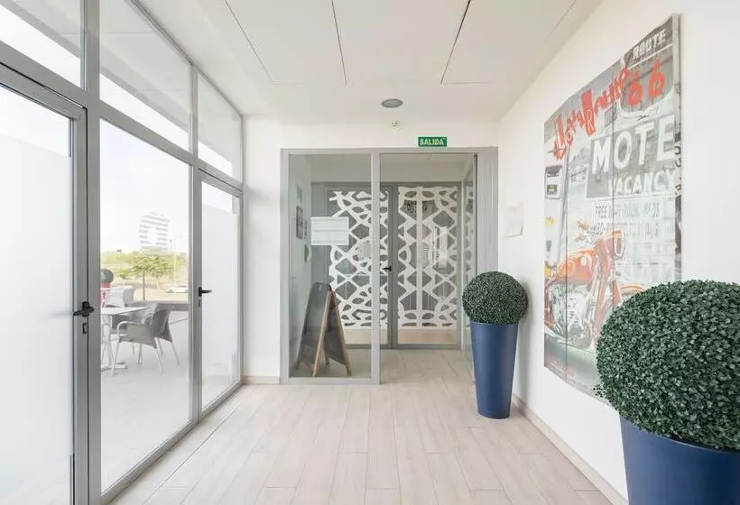 ホテル Alda Route 42