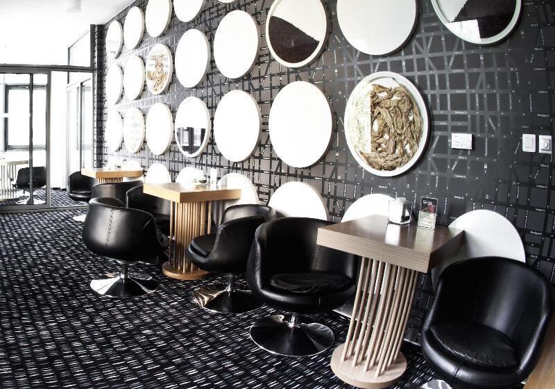 Business Hotel Astrum Laus