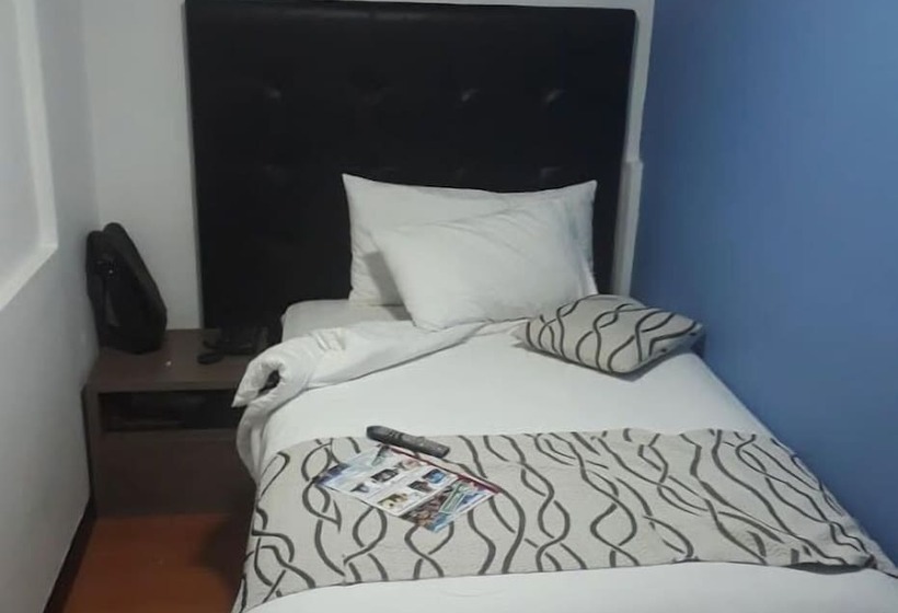 בית מלון כפרי Bogotá La Embajada