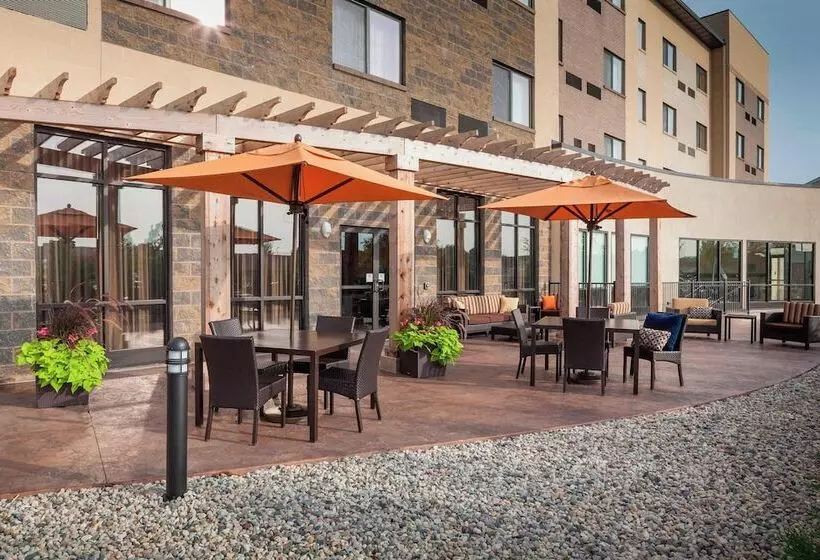 Отель Courtyard By Marriott Indianapolis Noblesville