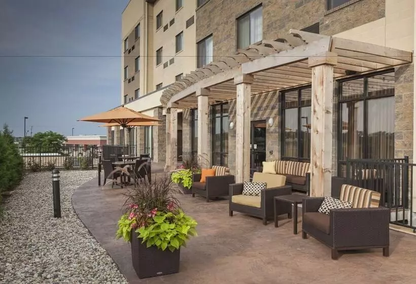 Отель Courtyard By Marriott Indianapolis Noblesville
