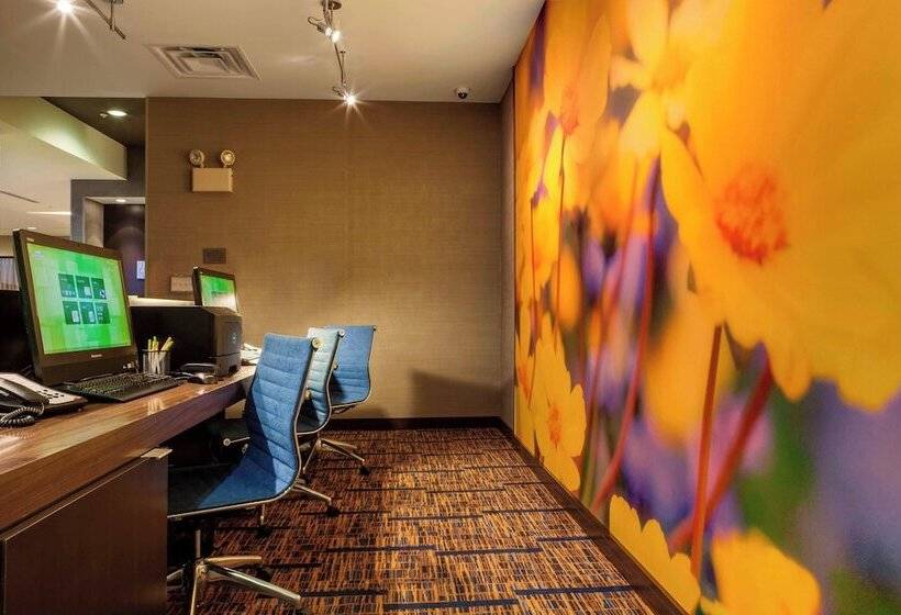 בית מלון כפרי Courtyard By Marriott Indianapolis Noblesville