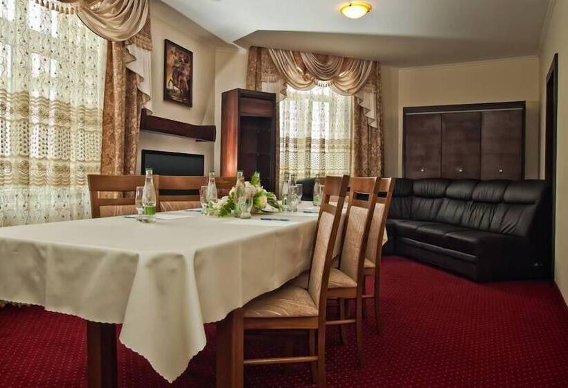 בית מלון כפרי Europa