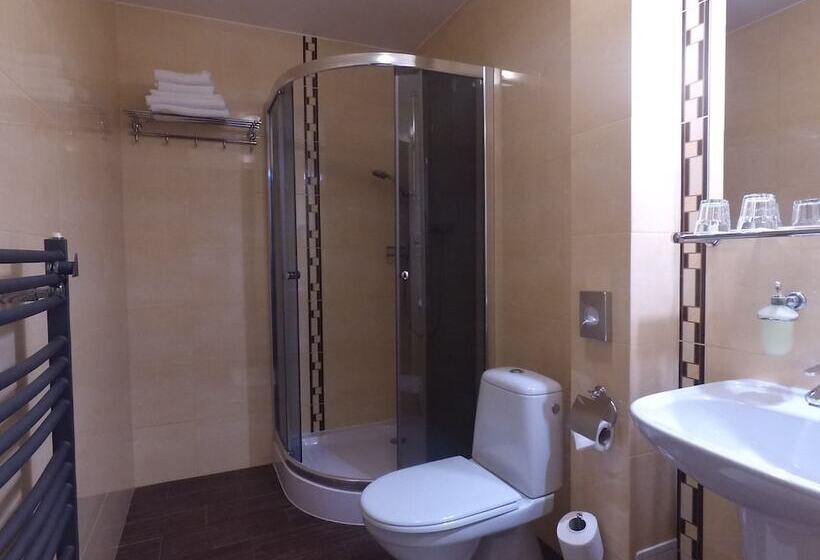 בית מלון כפרי Europa