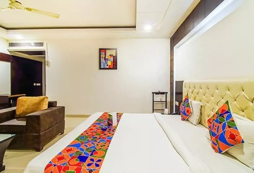 Fabhotel Transit Delhi Airport