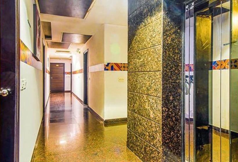 Fabhotel Transit Delhi Airport