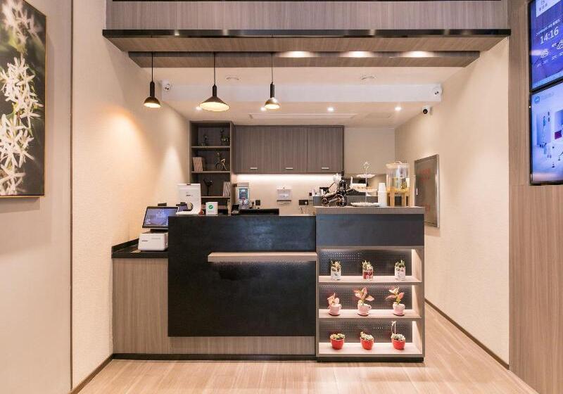 호텔 Hanting Shanghai Zhongshan Park Branch 2