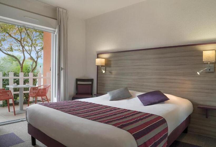 בית מלון כפרי Hôtel O'nice Saintes