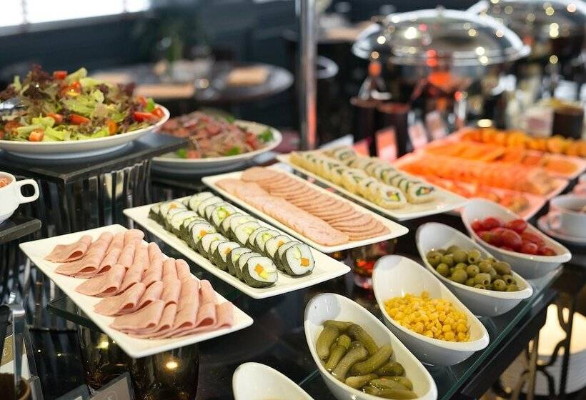 La Nueva Boutique Hotel Hanoi & Spa